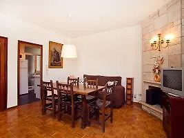 Apartment Eixample Dret: Diagonal - Arago Apartment